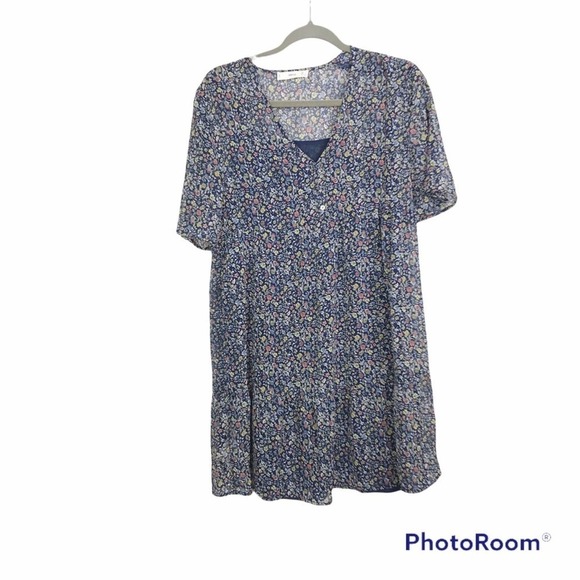 Mango Dresses & Skirts - MNG all over floral print sheer mini dress size 4